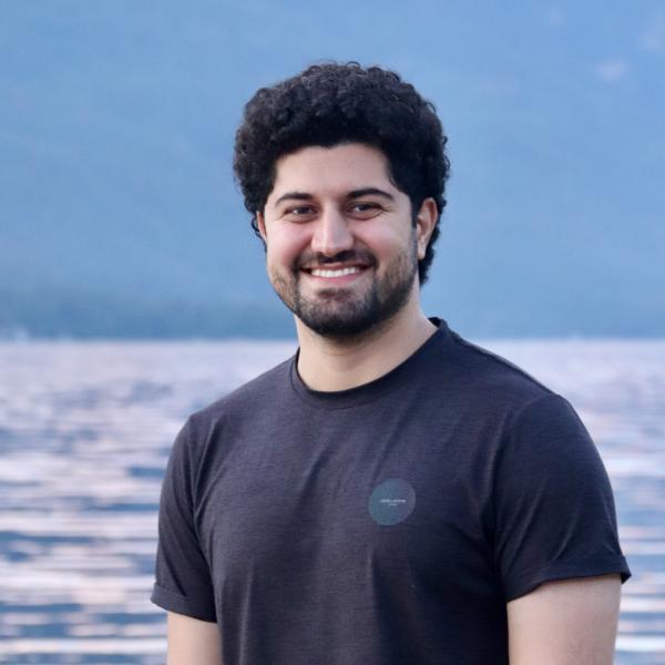 Ehsan headshot